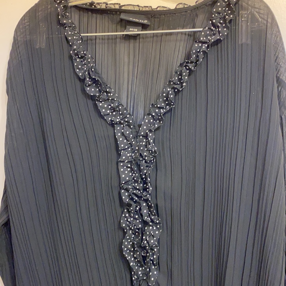 Lane Bryant size 24/26 long sleeve v neck blouse - Picture 2 of 14